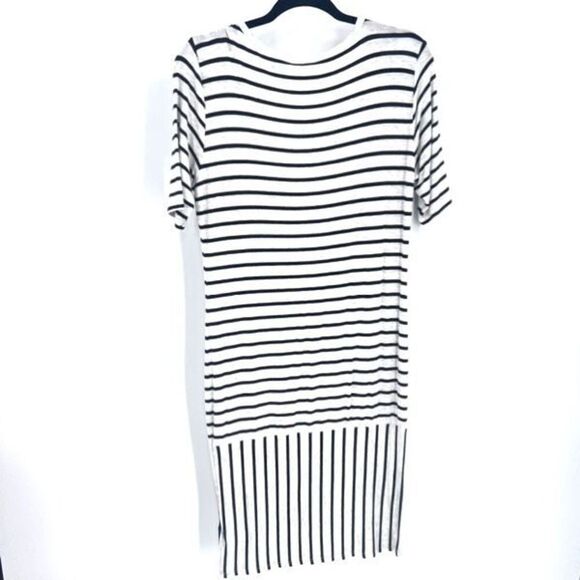 LulaRoe Women's Julia Black White Striped Shirt Dress Size Large Mixed print - Picture 2 of 7
